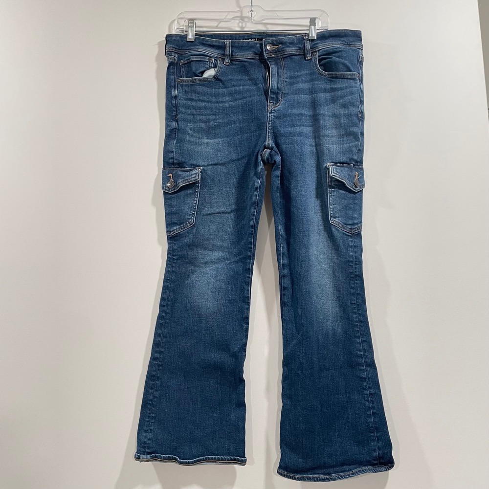 American Eagle Kick Boot Cargo Jeans Womens 14 Short Blue Denim Stretch 35x27